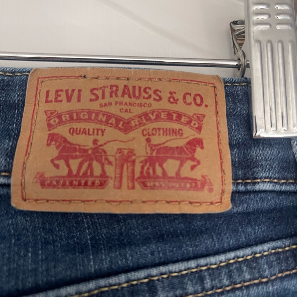Levi’s Classic Mid Rise Skinny Jeans Women’s Size 4 Medium Wash Stretch - Picture 6 of 7